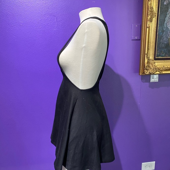 Suspended Black skirt/ Dress - Picture 2 of 5